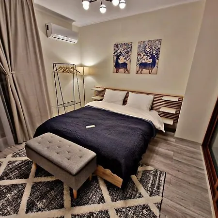 1 Bedroom Luxury Milena -free Parking Apartment *