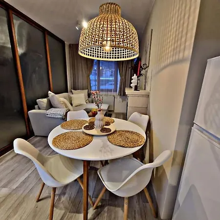 1 Bedroom Luxury Milena -free Parking