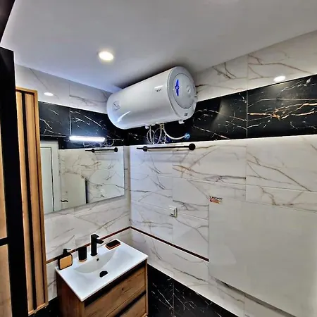 公寓 1 Bedroom Luxury Milena -free Parking 潘波洛沃